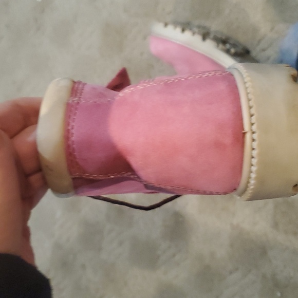 Pink Women's Timberland Nellie chuck boots. 6.5 - Picture 4 of 8
